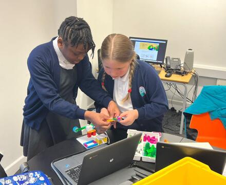 377b4589 6dc3 48f5 8b3d 36e64a543637